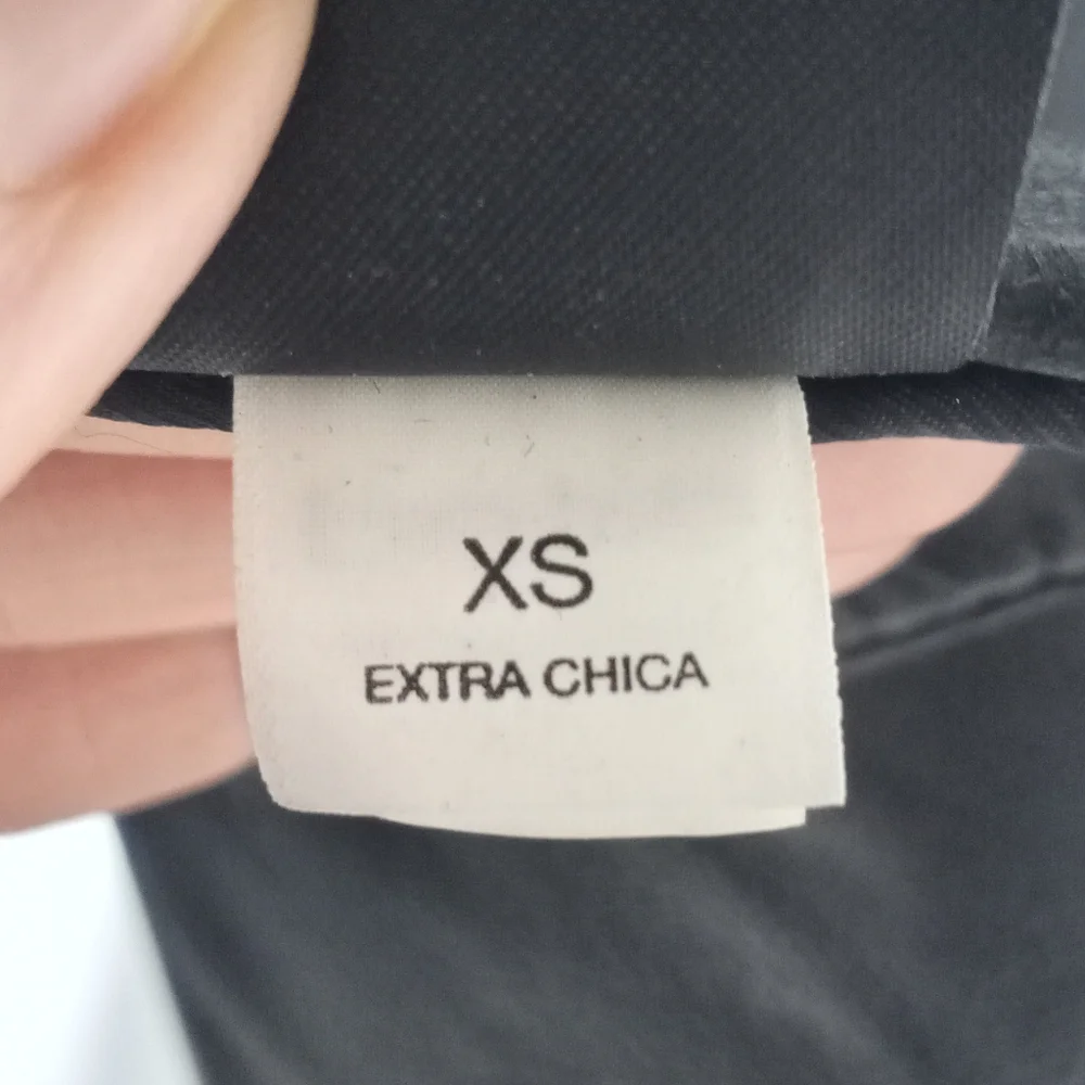 Y2K bebe Woman's Black Leather Wrap Top With Shoulder Pads Size XS - Picture 9 of 14